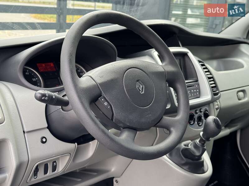 Минивэн Renault Trafic 2014 в Ровно