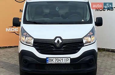 Грузовой фургон Renault Trafic 2018 в  фото 2 Грузовой фургон Renault Trafic 2018 в