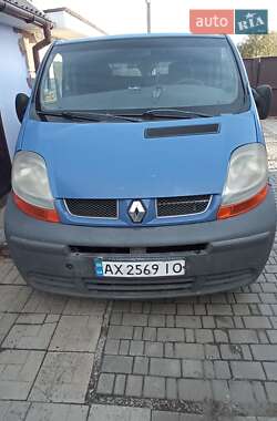Микроавтобус грузовой (до 3,5т) Renault Trafic 2002 в Люботине