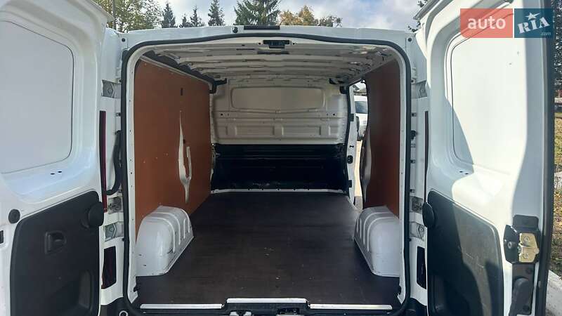 Грузовой фургон Renault Trafic 2022 в Дубно