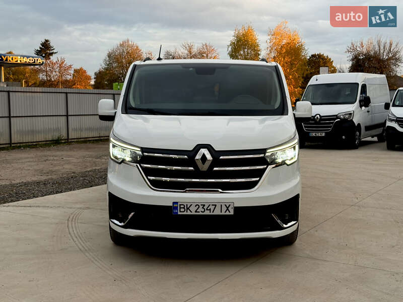 Мінівен Renault Trafic 2022 в Дубні