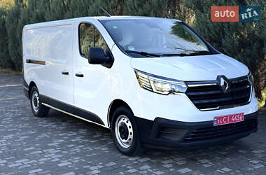 Грузовой фургон Renault Trafic 2023 в Самборе Грузовой фургон Renault Trafic 2023 в Самборе