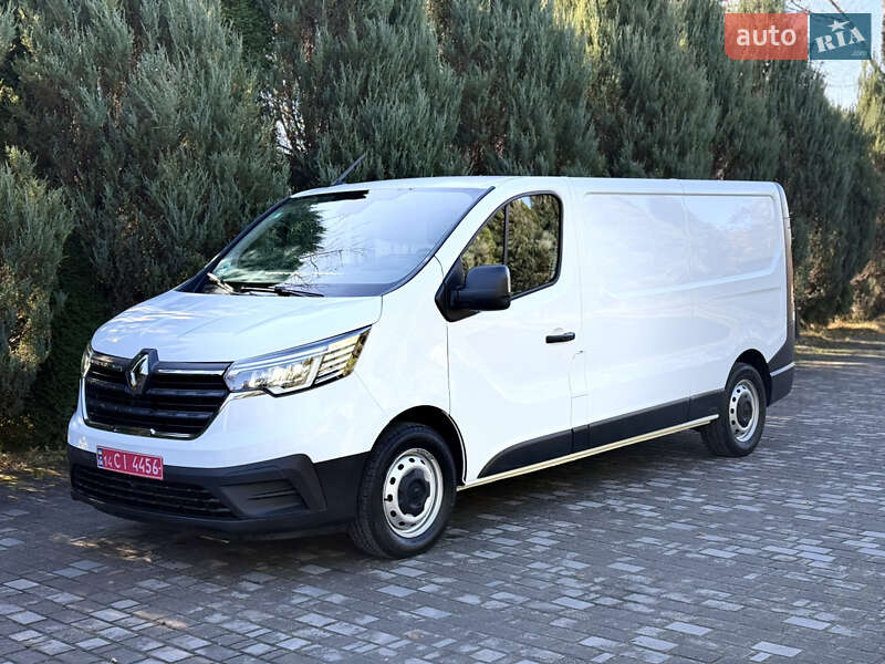 Вантажний фургон Renault Trafic 2023 в Самборі