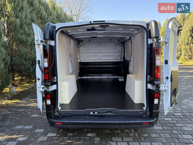 Вантажний фургон Renault Trafic 2023 в Самборі