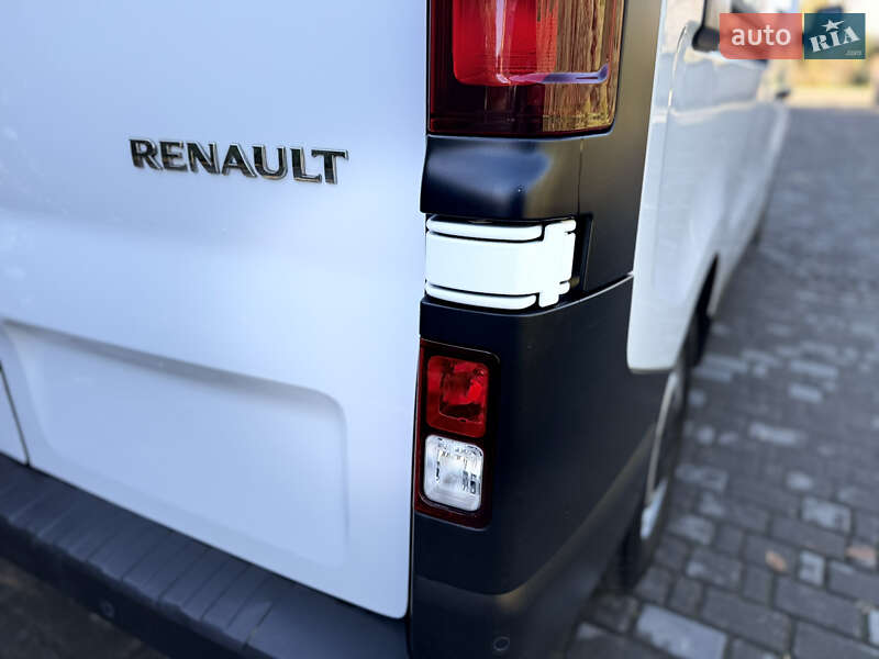 Вантажний фургон Renault Trafic 2023 в Самборі
