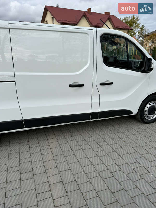 Грузовой фургон Renault Trafic 2023 в Львове