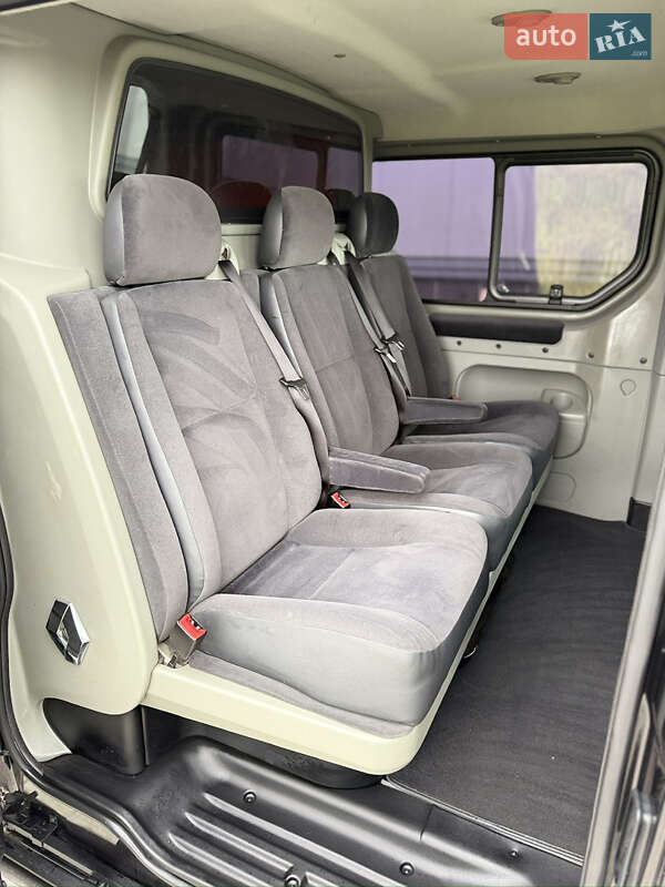 Мінівен Renault Trafic 2013 в Рівному