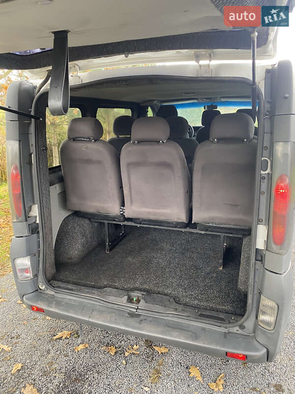 Минивэн Renault Trafic 2005 в Перемышлянах фото 18 Минивэн Renault Trafic 2005 в Перемышлянах