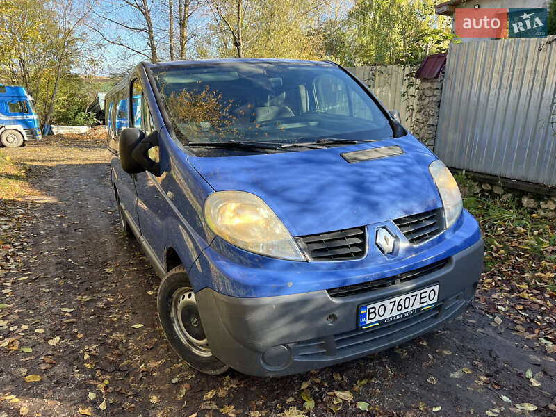 Мінівен Renault Trafic 2008 в Тернополі