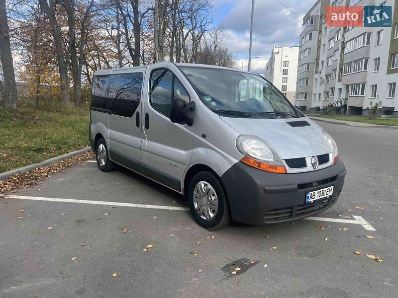 Мінівен Renault Trafic 2005 в Вінниці
