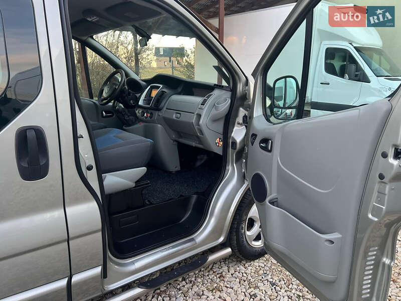 Минивэн Renault Trafic 2012 в Львове