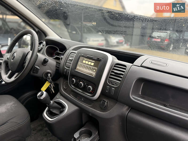 Вантажний фургон Renault Trafic 2021 в Калуші