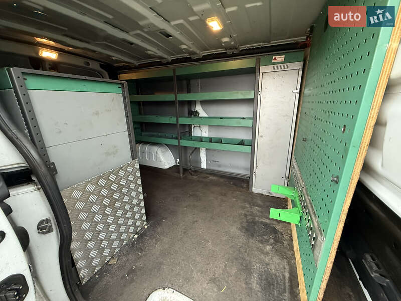 Вантажний фургон Renault Trafic 2021 в Калуші