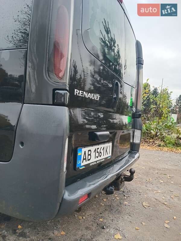 Мінівен Renault Trafic 2005 в Вінниці