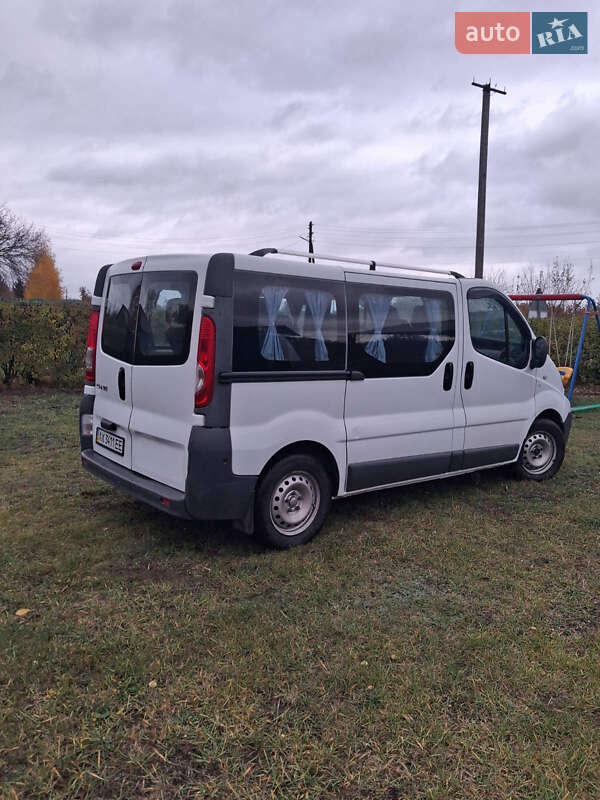 Мінівен Renault Trafic 2009 в Валках фото 12 Мінівен Renault Trafic 2009 в Валках