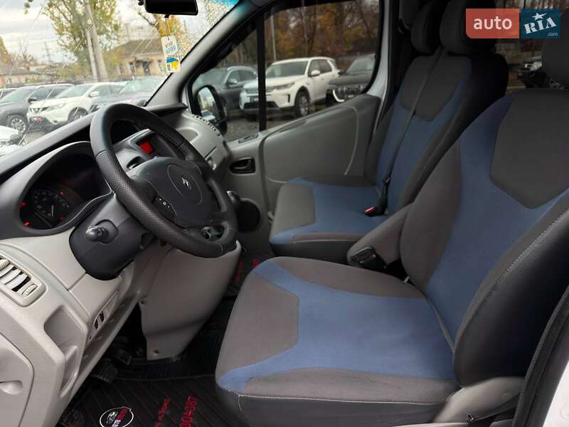 Грузовой фургон Renault Trafic 2012 в Харькове фото 14 Грузовой фургон Renault Trafic 2012 в Харькове