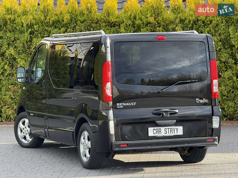 Мінівен Renault Trafic 2014 в Стрию