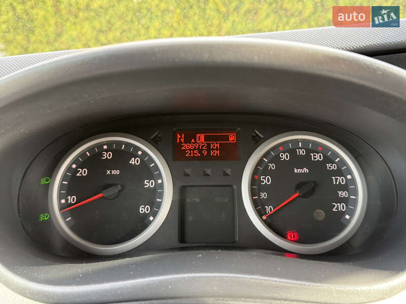 Мінівен Renault Trafic 2014 в Стрию