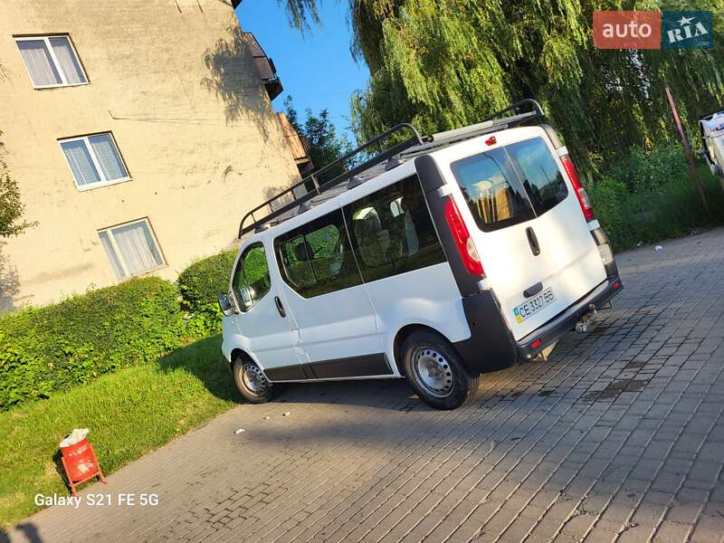 Минивэн Renault Trafic 2008 в Черновцах