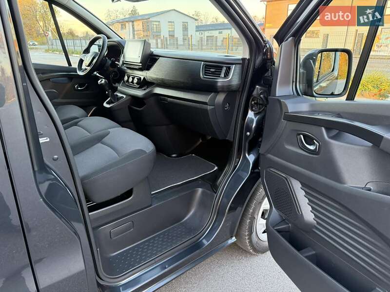 Минивэн Renault Trafic 2022 в Умани