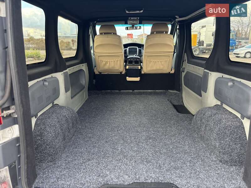 Минивэн Renault Trafic 2010 в Белой Церкви