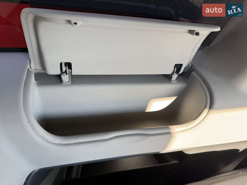 Мінівен Renault Trafic 2014 в Стрию