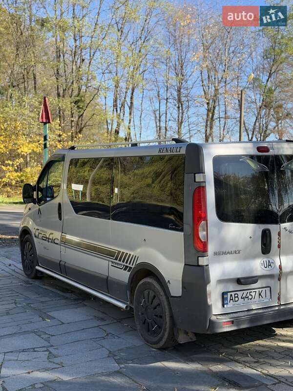 Минивэн Renault Trafic 2007 в Тульчине