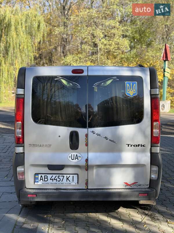 Минивэн Renault Trafic 2007 в Тульчине