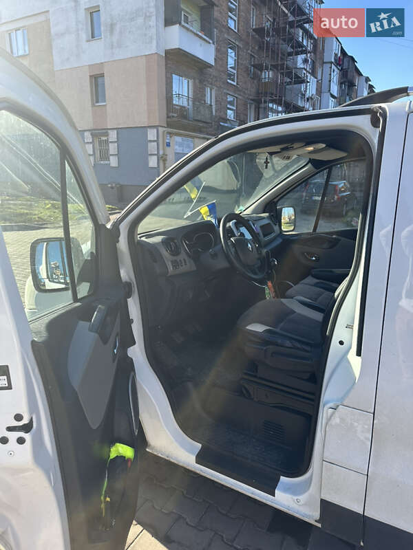 Минивэн Renault Trafic 2016 в Луцке фото 12 Минивэн Renault Trafic 2016 в Луцке