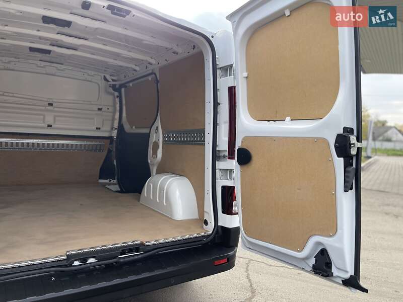 Грузовой фургон Renault Trafic 2022 в Дубно фото 41 Грузовой фургон Renault Trafic 2022 в Дубно