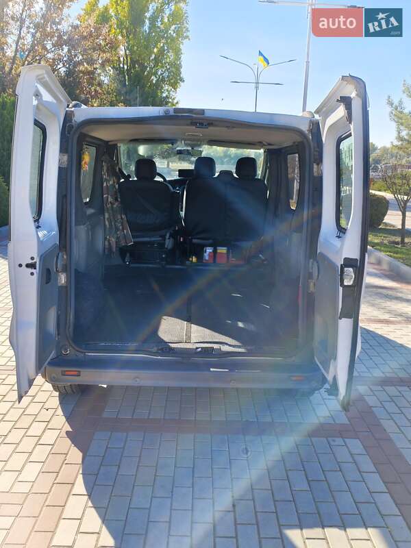 Грузовой фургон Renault Trafic 2013 в Измаиле
