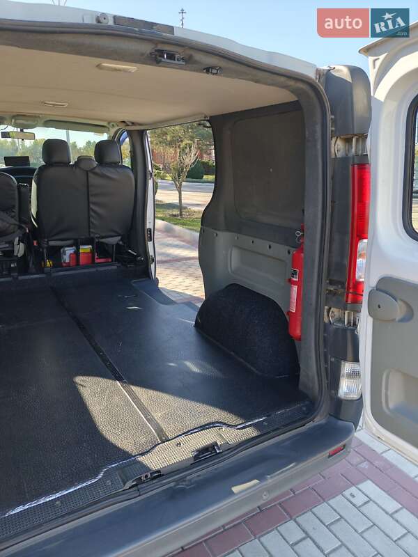 Грузовой фургон Renault Trafic 2013 в Измаиле