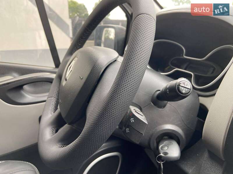 Грузовой фургон Renault Trafic 2015 в Ковеле фото 40 Грузовой фургон Renault Trafic 2015 в Ковеле