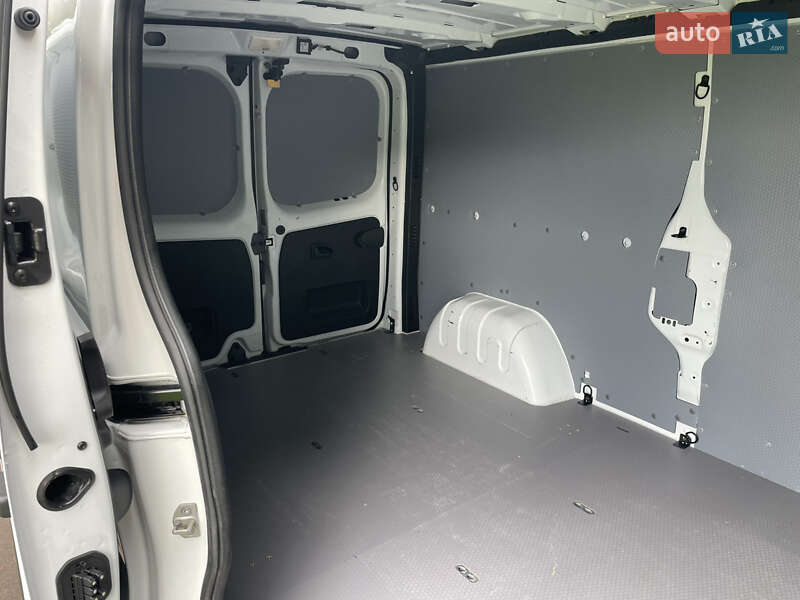 Грузовой фургон Renault Trafic 2020 в Дубно