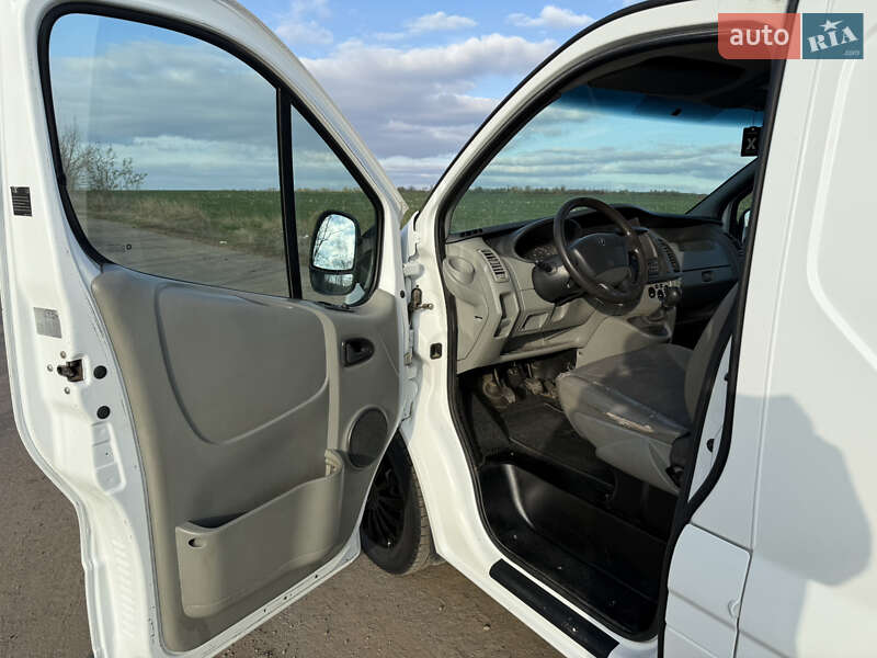 Грузовой фургон Renault Trafic 2011 в Запорожье