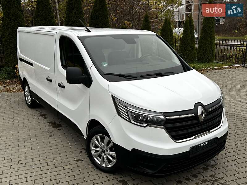 Грузовой фургон Renault Trafic 2022 в Ровно