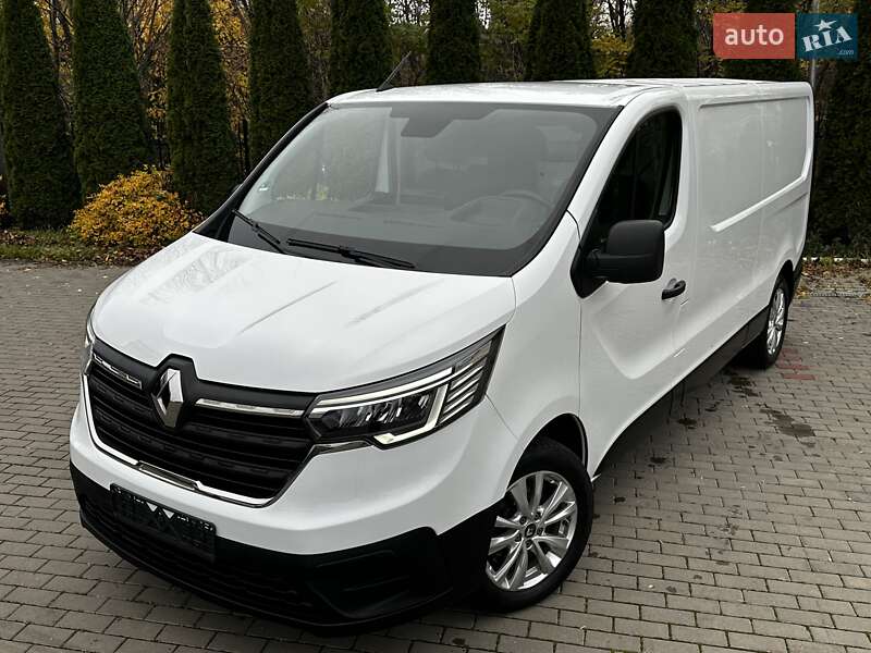 Грузовой фургон Renault Trafic 2022 в Ровно