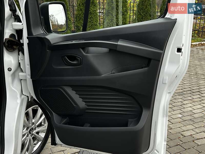 Грузовой фургон Renault Trafic 2022 в Ровно