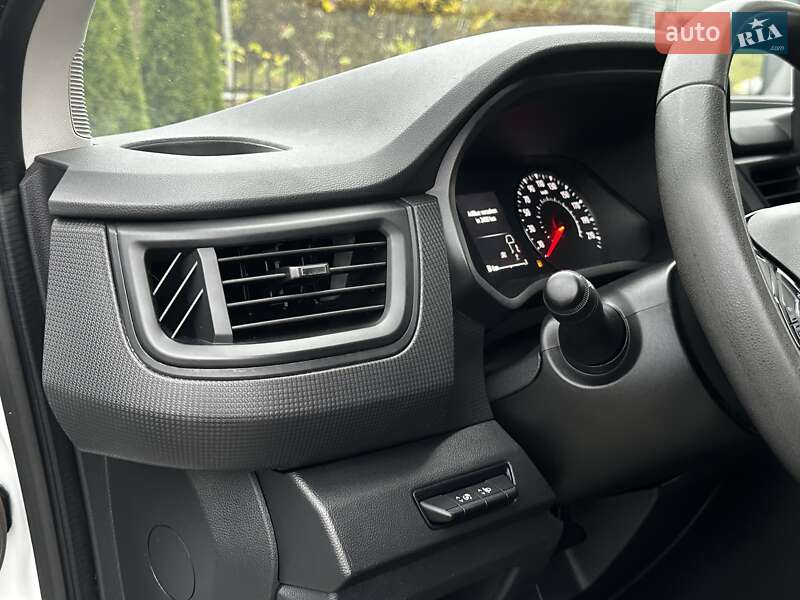 Грузовой фургон Renault Trafic 2022 в Ровно