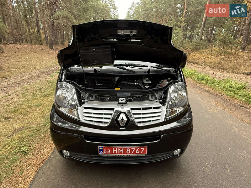 Мінівен Renault Trafic 2013 в Києві