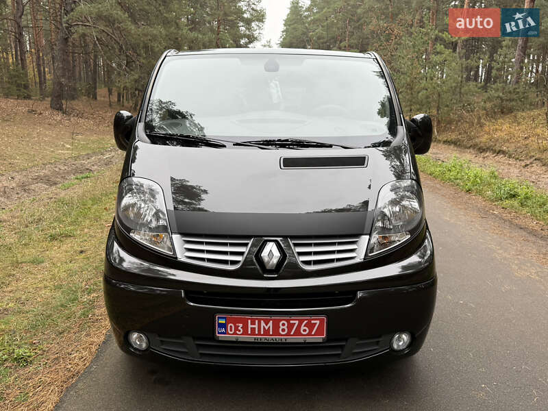 Мінівен Renault Trafic 2013 в Києві