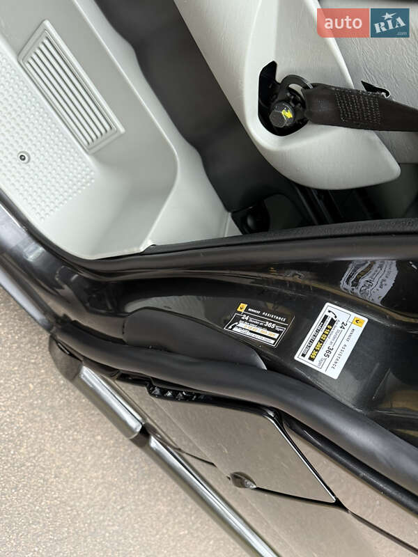 Мінівен Renault Trafic 2013 в Києві