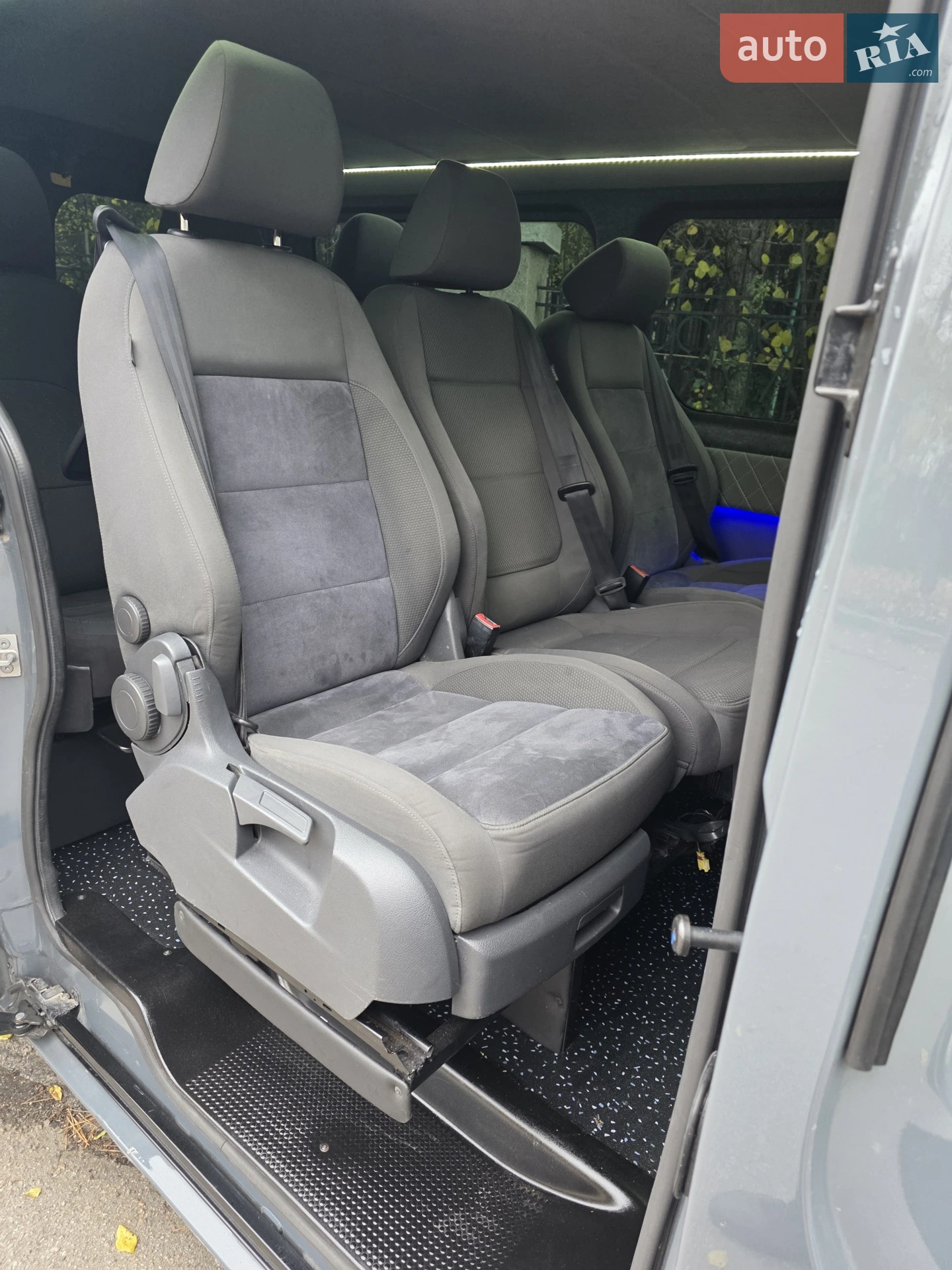 2021 Renault Trafic - мініатюра 39