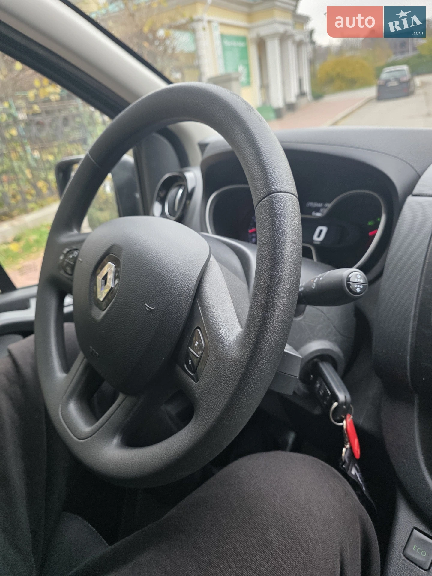 2021 Renault Trafic - мініатюра 40