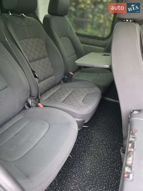 Минивэн Renault Trafic 2021 в Умани фото 44 Минивэн Renault Trafic 2021 в Умани