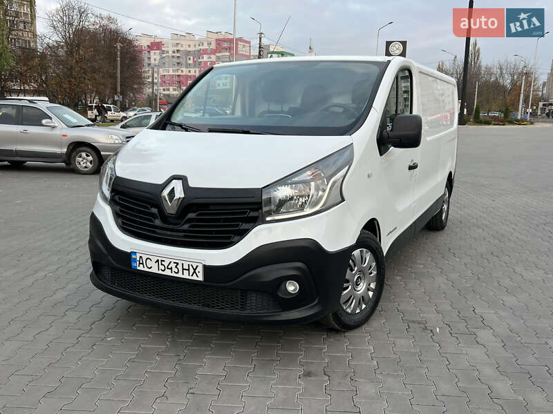 Грузовой фургон Renault Trafic 2017 в Луцке