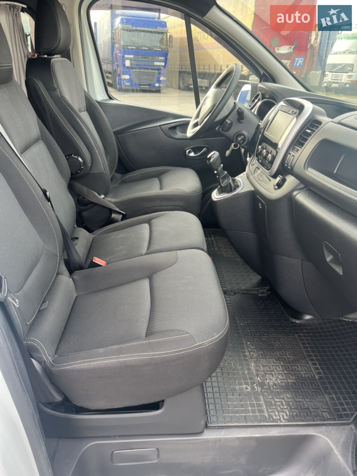2020 Renault Trafic - мініатюра 25