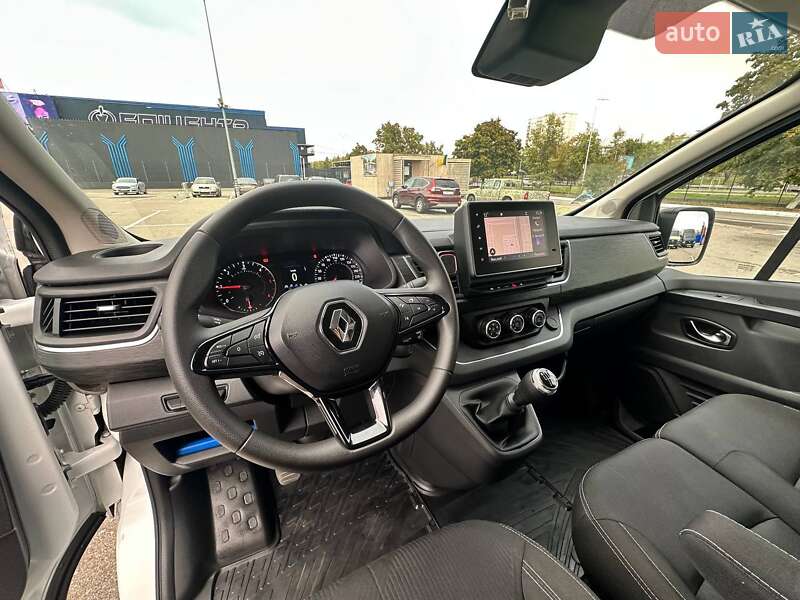 Грузовой фургон Renault Trafic 2022 в Киеве