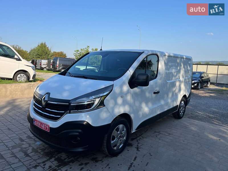 Вантажний фургон Renault Trafic 2020 в Дубні
