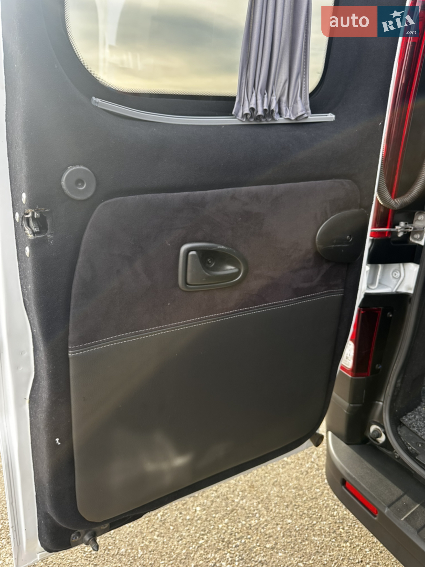 2022 Renault Trafic - мініатюра 43